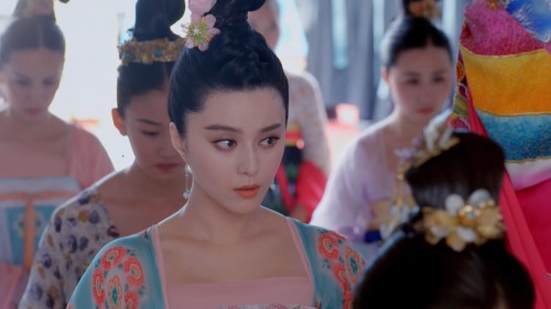 the.empress.of.china.EP01.BluRay.iPad.720p.AAC.x264-CHDPAD.mp4_20180517_221249.794.jpg