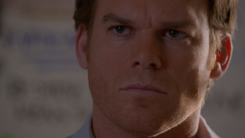 Dexter.S08E01.BluRay.iPad.720p.AAC.x264-CHDPAD.mp4_20180603_125535.086.jpg