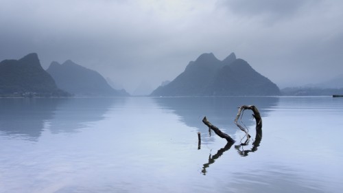 河水