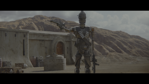 The.Mandalorian.S01E01.INTERNAL.HDR.2160p.WEB.H265-DEFLATE-012.png