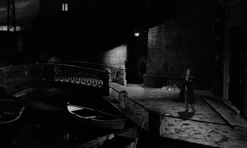 Le.Notti.Bianche.1957.BluRay.1080p.DTS-HDMA.2.0.x264-CHD.mkv_20200402_165557.496.png