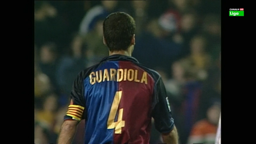 La-Liga.22.-13.02.1999-Barcelona---Real-Madrid.ts_snapshot_01.32.59.661.png