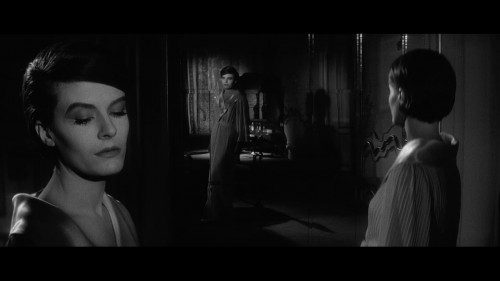 Last.Year.at.Marienbad.1961.BluRay.iPad.1080p.AAC.x264-LHD.mp4_20200518_183726.720.jpg