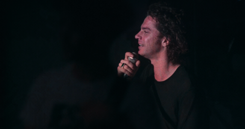 INXS-Live.Baby-Live.1991.Bluray.2160p.TrueHD7.1.HDR.x265.10bit-CHD.mkv_004314.428.png