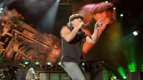 ACDC---Live-At-River-Plate-2011-BDRip-1080p.mkv_20210409_144532.399.jpg