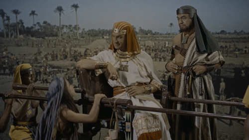 The.Ten.Commandments.1956.UHD.BluRay.2160p.DTS-HD.MA.5.1.HDR.x265.10bit-CHD.mkv_20210409_223037.661.png