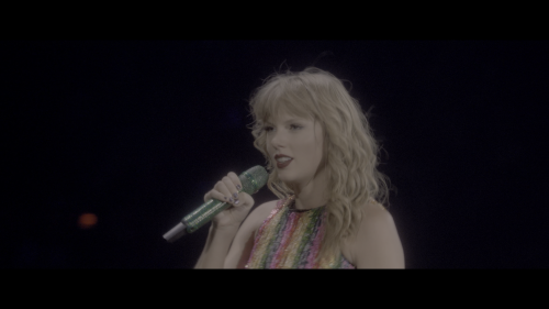 cap_Taylor.Swift.reputation.Stadium.Tour.2018.Netflix.WEB-DL.4k.HEVC.HDR.DDP-Enichi_00_41_32_03.png