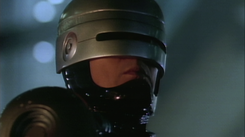 RoboCop.S01E01.The.Future.of.Law.Enforcement.1080p.BluRay.Remux.FLAC2.0.H.264 VCNTRSH.mkv. vthumb 04